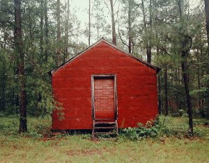 El creador ha montado con su obra todo un compendio del sentir de su tierra/ Photo Credits: William Christenberry, cortesía Pace/MacGill Gallery, Nueva York