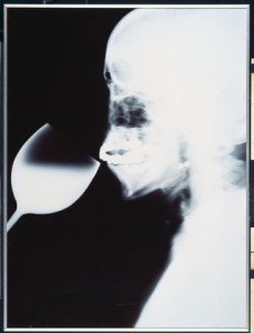 Desde sus inicios, Isa se ha destacado por sentido de la experimentación plástica/ Photo Credits: MoMa