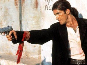 Antonio Banderas interpreta a uno de los principales protagonistas de la tragedia
