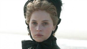 Felicity Jones se mete en la piel de Jane Wilde, la primera esposa de Stephen Hawking