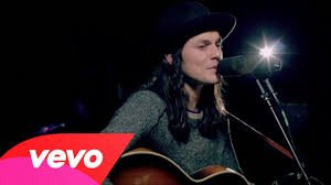 James Bay ya ha situado algunas de sus composiciones en canales como VEVO