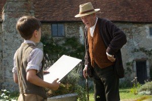 Mr. Holmes arranca en Inglaterra, en 1947