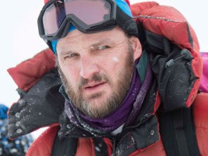 Jason Clarke es el actor encargado de caracterizarse como el temido Reinhard Heydrich