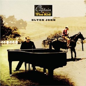Elton John ha amoldado su estilo al de géneros colindantes al suyo, como el del country y el folk