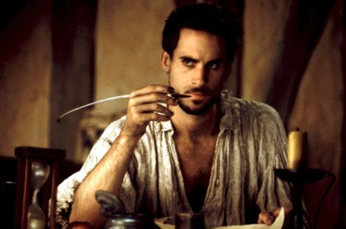 Joseph Fiennes (en la foto) ha levantado un aluvión de reacciones ante el reto de meterse en la piel del autor de Thriller