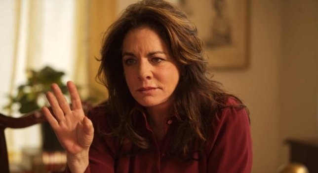 Stockard Channing (en la foto) acompaña a Joseph Fiennes, como la bella Elizabeth Taylor