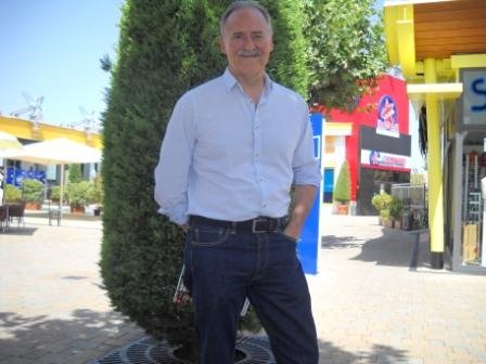Jorge Molist estuvo cinco años investigando los hechos que narra en "Corona de sangre y oro"/ Foto: Jesús Martín
