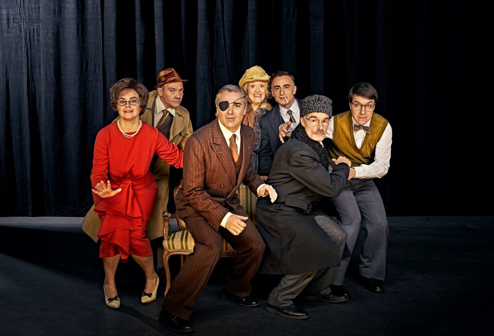 Nekrassov toma como contexto el mundo bicéfalo de la Guerra Fría/ Foto: Sergio Parra/ Teatro de la Abadía