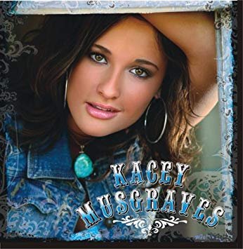 Kacey Musgraves prefiere dar rienda suelta a su cristalina voz, que meterse en las extensiones agrestes del country puro